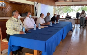 Ganadería y CONALECHE realizan encuentro para seguimiento al Reglamento Lechero